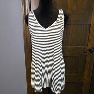 Suzanne Betro Grey and White Striped Tank Top